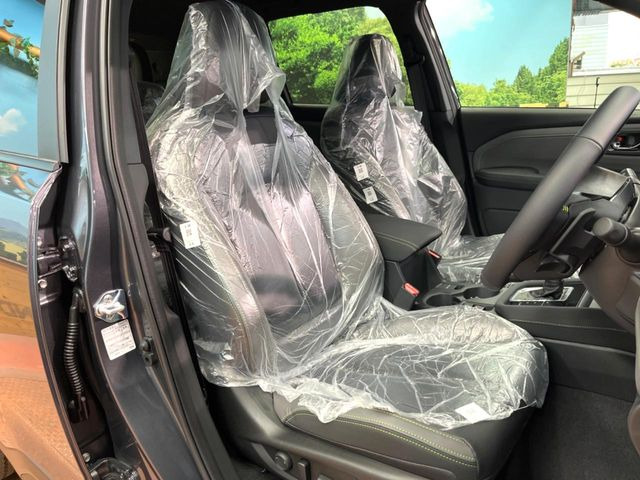 �y�n�[�t���U�[�V�[�g�z�������ƍ���S�n�𗼗������l�C�̃V�[�g���w�ʁE���ʂ̃t�@�u���b�N�f�ނ́A�ʋC���̗ǂ��⊊��ɂ����ɗD��Ă��܂��B�C���╞���ɍ��E���ꂸ���K�ɂ���肢�������܂��B