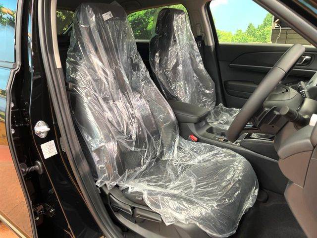 �y�n�[�t���U�[�V�[�g�z�������ƍ���S�n�𗼗������l�C�̃V�[�g���w�ʁE���ʂ̃t�@�u���b�N�f�ނ́A�ʋC���̗ǂ��⊊��ɂ����ɗD��Ă��܂��B�C���╞���ɍ��E���ꂸ���K�ɂ���肢�������܂��B