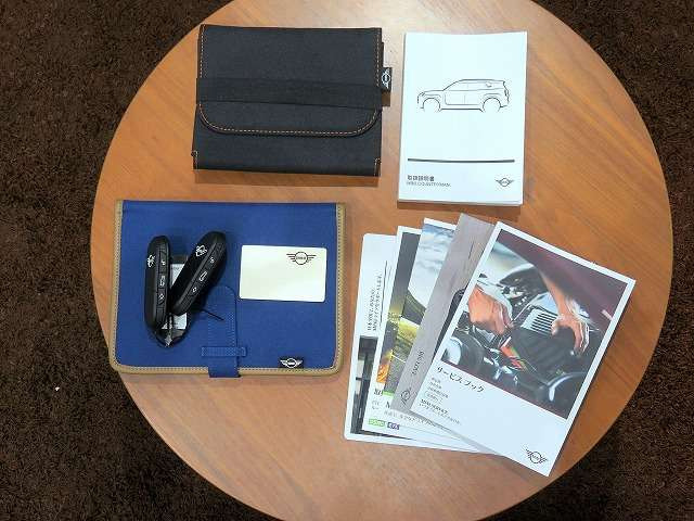 ミニカントリーマンS ALL4 DCT 4WD