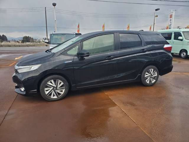 シャトル1.5 ハイブリッド X ホンダセンシング