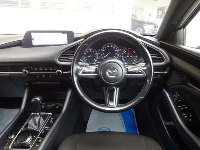 MAZDA3ファストバック1.5 15S 4WD