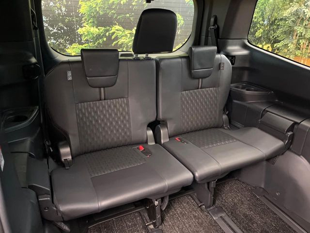 3��ڃV�[�g�͂�������ԗǍD����l�ł��������ƍ����Ē����܂��̂ŁA��l���ł̂��o���������N���N�ł��􂲉Ƒ��ŁA�C�̒m�ꂽ���ԂŁA�h���C�u�ɍs���̂��y���݂ł��ˁ�