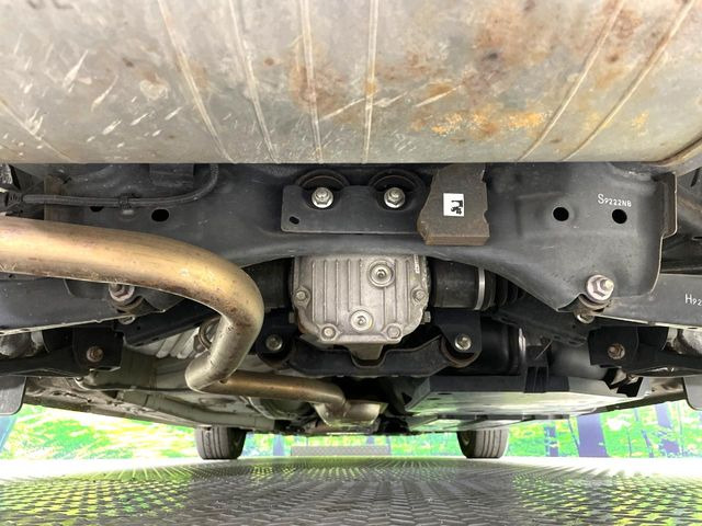 下回りがきれいなうちに、防錆加工の施工がオススメ。降雪地域はもちろん、沿岸部にお住いの方や、趣味でマリン・ウィンタースポーツをされる方にご好評いただいております。