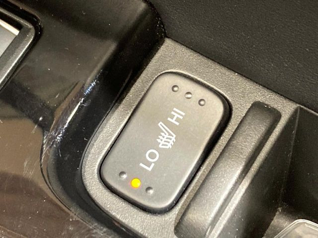 �y�V�[�g�q�[�^�[�z�������ɏd�󂷂�V�[�g�q�[�^�[!�G�A�R����葁�����܂��Ă����̂Ŋ�����̐l�����S�ł��ˁ�G�A�R���̉����͊������邩����A�Ƃ������ɂ����������߂ł��B