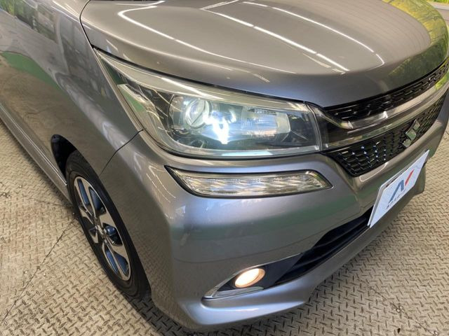 �yLED�w�b�h���C�g�z���V����ԑ��s�����ǍD�Ȏ��E���m�ۂ����S���ĉ^�]�ł��鍂�P�xLED�w�b�h���C�g�𑕔�!�_�����x�������A����d�͂��}�����Ă��܂��B