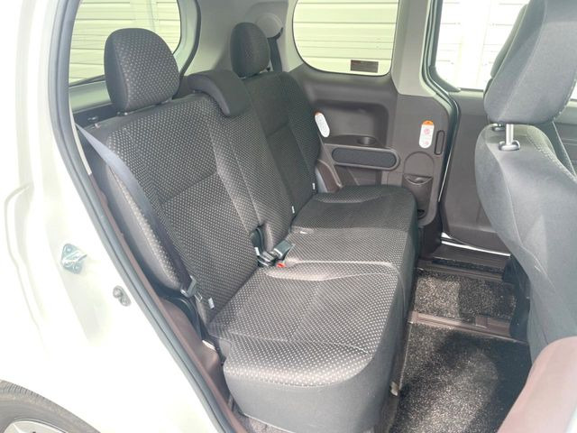 �L�X�Ƃ���2��ڃV�[�g�͋��Z���������A���S�n�����K!�F�B��Ƒ��Ƃ̂��o�����ɂ҂�����ł��B�x�r�[�V�[�g��`���C���h�V�[�g�g�p�������K�ɂ��߂�������������\���ȋ�Ԃ��m�ۂ��Ă��܂��B