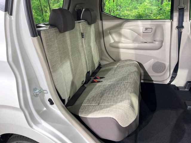 �L�X�Ƃ���2��ڃV�[�g�͋��Z���������A���S�n�����K!�F�B��Ƒ��Ƃ̂��o�����ɂ҂�����ł��B�x�r�[�V�[�g��`���C���h�V�[�g�g�p�������K�ɂ��߂�������������\���ȋ�Ԃ��m�ۂ��Ă��܂��B