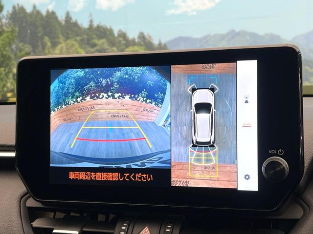 �y�p�m���~�b�N�r���[���j�^�[�z��p�̃J�����ɂ��A�ォ�猩���낵���悤�Ȏ��_��360�x�N���}�̎��͂��m�F���邱�Ƃ��ł��܂������p�������m�F���₷���A�����ꏊ�ł̐؂�Ԃ��⒓�Ԃ��X���[�Y�ɍs���܂��B