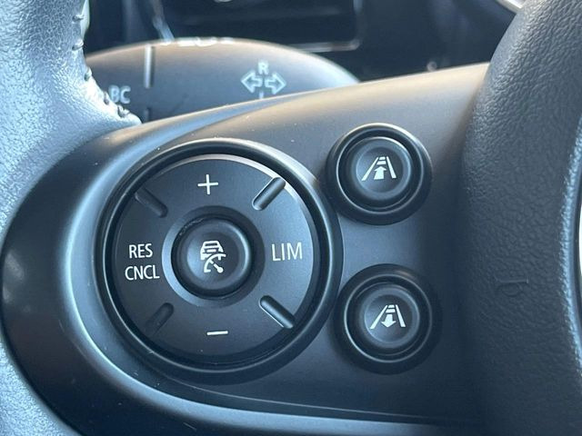 �����[�_�[�N���[�Y�R���g���[��:�O�̎ԂƂ̎Ԋԋ��������ɂƂ�A��葬�x�Ŏ������s���Ă���鎟����̃N���[�Y�R���g���[��!��ɍ������H�⎩���Ԑ�p���H�Ŏg�p����֗��ȋ@�\�ł�!