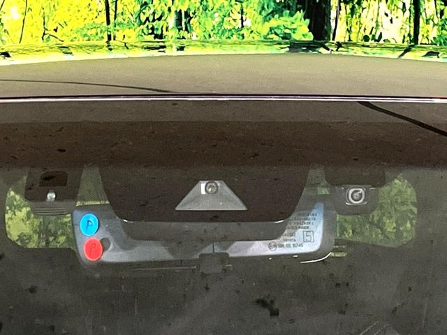 �y�g���^�Z�[�t�e�B�Z���X�z���s���ɑO���̎ԗ�����F�����A�Փ˂������Ȏ��͌x��ƃu���[�L�ŏՓˉ���Ɣ�Q�y�����A�V�X�g�B�����S�Ƀh���C�u�����y���݂��������܂��B