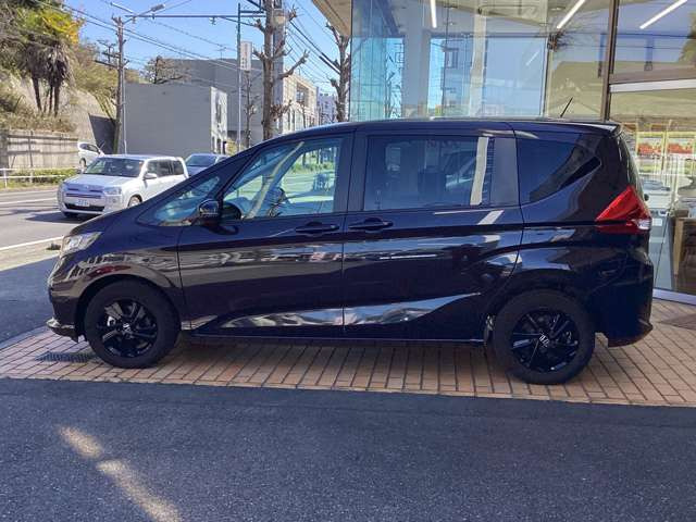 フリード1.5 ハイブリッド G