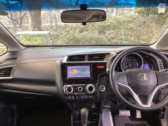 フィット1.3 13G Fパッケージ