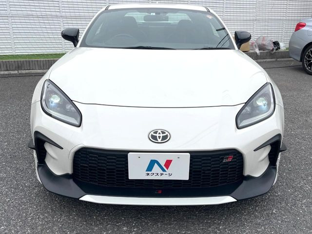 ���Ђł́A�S�ԁw�C�����Ȃ��x�̂��Ԃ̂ݎ�舵���Ă���܂��B��C�o�C���[�ɂ�錵�I�����d����̌�A���Ɍ�̎ԗ��`�F�b�N���s���A�l�N�X�e�[�W���F�肵�����i���Ȓ��ÎԂ����񋟂��Ă���܂��B