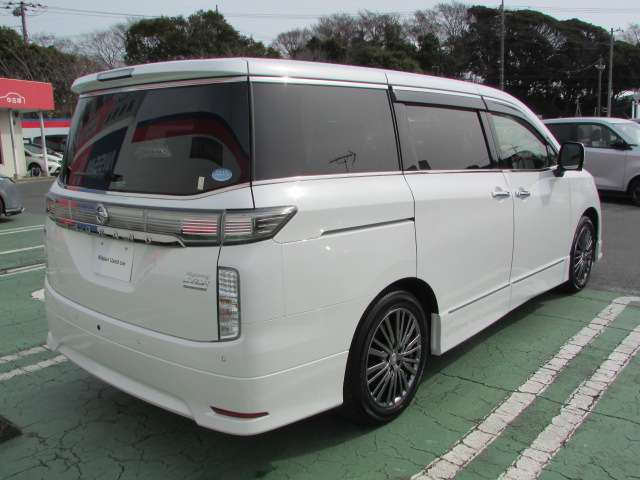 エルグランド3.5 350ハイウェイスター アーバンクロム