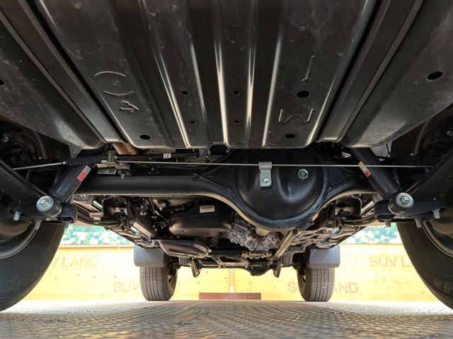 ����肪���ꂢ�Ȃ����ɁA�h�K���H�̎{�H���I�X�X���B�~��n��͂������A���ݕ��ɂ��Z���̕���A��Ń}�����E�E�B���^�[�X�|�[�c���������ɂ��D�]���������Ă���܂��B