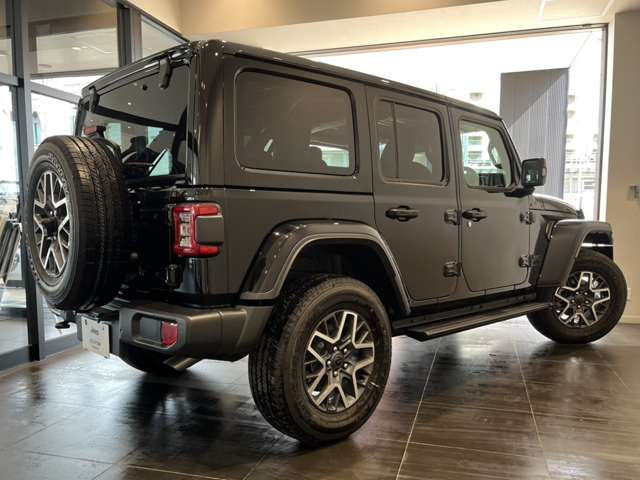 ラングラーアンリミテッド サハラ パワーサイドステップ 4WD