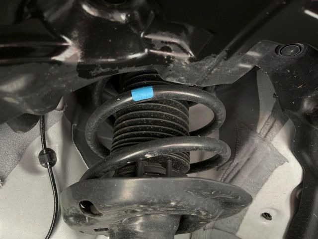 下回りがきれいなうちに、防錆加工の施工がオススメ。降雪地域はもちろん、沿岸部にお住いの方や、趣味でマリン・ウィンタースポーツをされる方に大変好評いただいております。