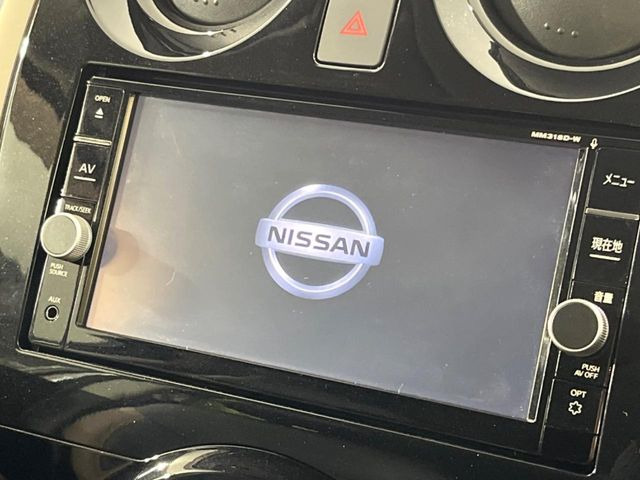 �y�����i�r�z�l�C�̏����i�r�𑕔����Ă���܂��B�i�r�̎g���₷���͂������A�I�[�f�B�I�@�\���[��!�L�����v�◷�s�͂������A�ʋ΂┃�����ȂǕ��i�̃h���C�u���y�����Ȃ�͂���