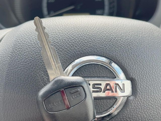 �y�L�[���X�z�������ꂽ�ꏊ����ł��{�^����Ńh�A�̊J���E�{�����ł���̂łƂ��Ă��֗�!�h�A�̌�������ɏ������邱�Ƃ�����܂����