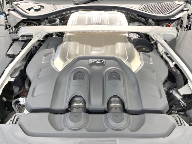 �����X�ł́A�e���[�J�[�̐�p�f�f�e�X�^�[�𓱓��B���Ǝ��i�����e�N�j�J���X�^�b�t���풓���Ă���܂��̂ŁA������̍ۂɂ����S���Ă����p���������܂��B