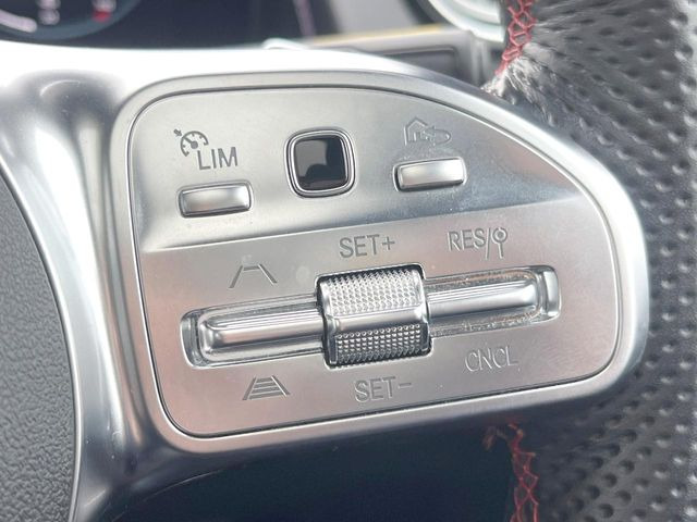 ���f�B�X�g���j�b�N�v���X:�s�s�A�x�O�A�������H�Ȃǂ̑��s���ɁA�X�e���I�}���`�p�[�p�X�J�����ƃ��[�_�[�Z���T�[�ɂ��A�O���Ԃ�F�����đ��x�ɉ������Ԋԋ������ێ����鎟����̃N���R��!