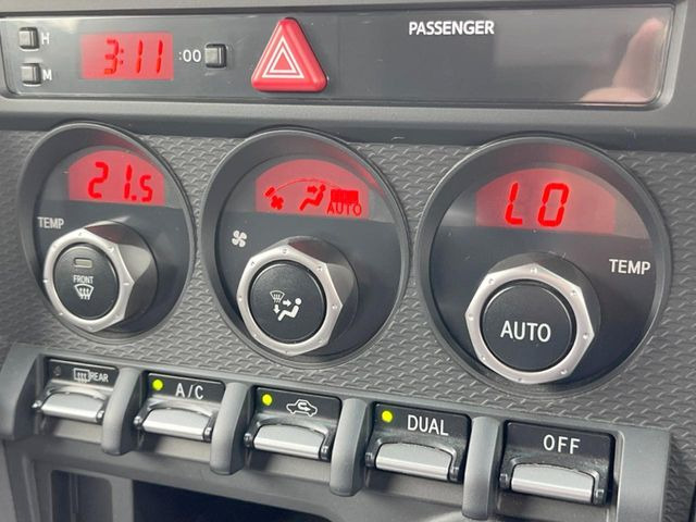 �y�I�[�g�G�A�R���z��x���D�݂̉��x�ɐݒ肷��΁A�ԓ��̉��x�����m�����ʂ≷�x�������Œ����B����&hellip;����&hellip;�Ɖ��x���X�C�b�`���������K�v�͂���܂���B���K�Ȏԓ���Ԃɂ͕K�{�̋@�\�ł��ˁ�