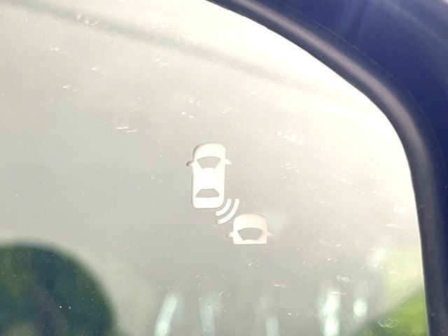 �y�u���C���h�X�|�b�g�C���t�H���[�V�����z���s���A�h�A�~���[�̎��p�ɂȂ�₷���ӏ��Ɍ㑱�Ԃ��ڋ߂���ƃT�C�h�~���[�t�߂Ɍx����\���A�h���C�o�[�ɒ��ӊ��N�����Ă���܂��B