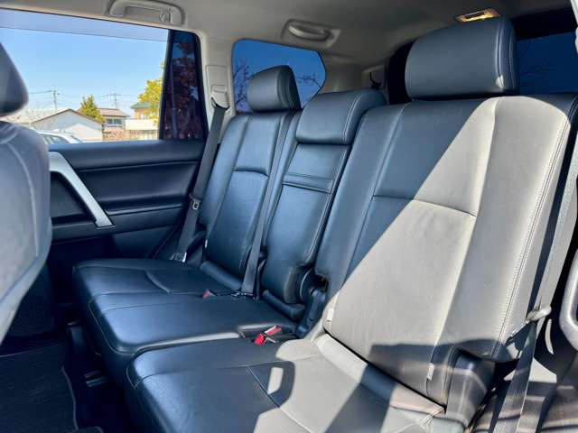 ���d�b�E���[���ɂĂ�����E�����k�Ȃǂ��C�y�ɂ��Ă�������^^������񂲗��X���Ă��������A���ڂ��Ԃ������ɂȂ��Ă��������B��������Ή������Ă��������܂��̂ŁA�X�^�b�t�ꓯ���҂����Ă���܂��B