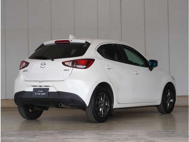 デミオ1.5 15S ミスト マルーン