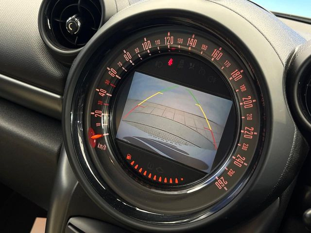 ���o�b�N�J����:�֗��ȁy�o�b�N�J�����z�ň��S�m�F���ł��܂��B���Ԃ����ȕ��ɂ��I�X�X���ȕ֗��@�\�ł��B