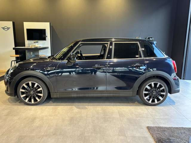 ミニクーパー カムデン エディション DCT