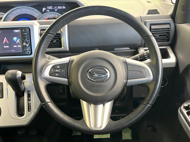 �y�����v�����X�e�A�����O�z�㎿�Ȋv���g�p���邱�ƂŁA��ɂ����������݂ƂĂ��^�]���₷���n���h���ł���