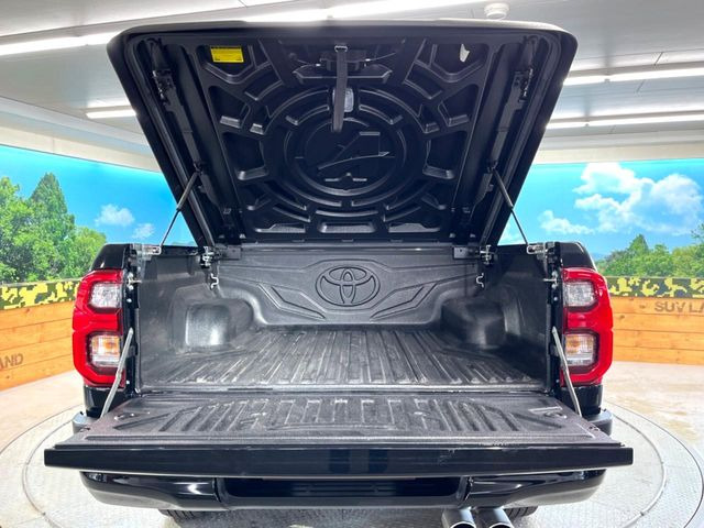 �ύڗ�500kg�̍L�X�Ƃ����f�b�L�́A�V�т���d���܂ő��p�r�Ɏg���܂��B�x�b�h���C�i�[��g�m�J�o�[�̎��t���������k��������