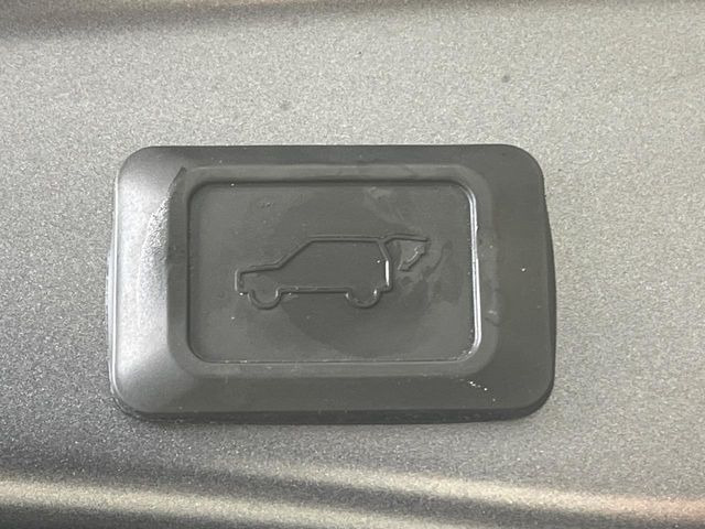 �y�p���[�o�b�N�h�A�z�X�}�[�g�L�[��^�]�Ȃ̃{�^�������������Ń��A�Q�[�g�������ŊJ���܂�!�ו��������Ă��鎞��A�����ʒu�ɂ���o�b�N�h�A��߂�ۂɕ֗��ȋ@�\�ł���