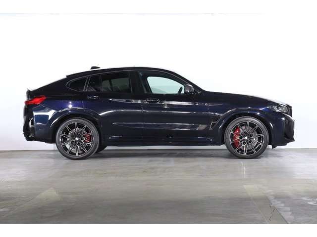 X4 Mコンペティション 4WD
