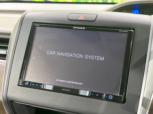 フリードハイブリッド