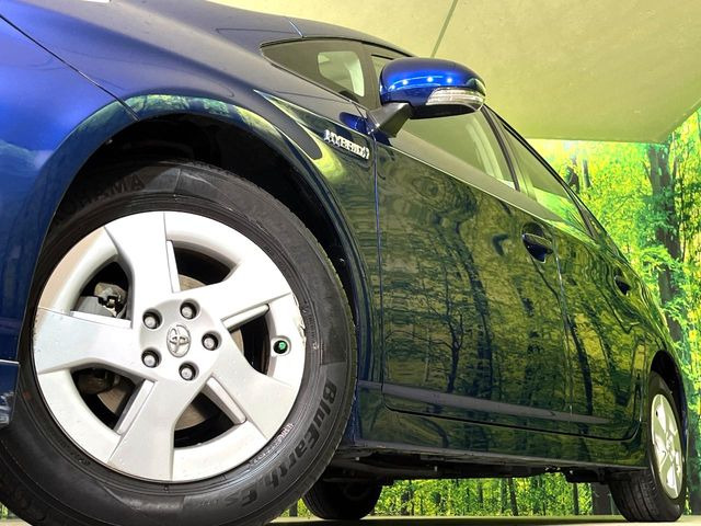 �O�ςɃ}�b�`���������A���~�z�C�[���𑕒����Ă���܂��B�e��ЊO�A���~�z�C�[����A�X�^�b�h���X�^�C�����戵�����Ă���܂��B���񂲑��k����������