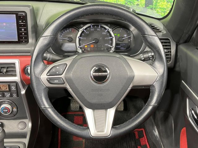 �y�����v�����X�e�A�����O�z�㎿�Ȋv���g�p���邱�ƂŁA��ɂ����������݂ƂĂ��^�]���₷���n���h���ł���