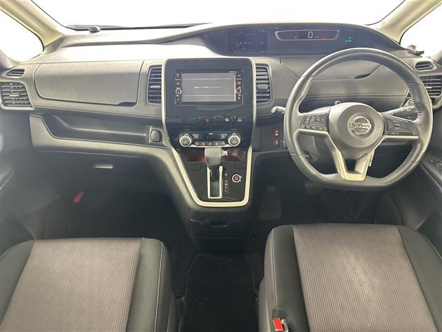 セレナ2.0 ハイウェイスター Vセレクション