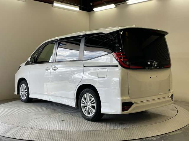 �l�C�̎Ԏ킪�����낢!�e���[�J�[ �ŐV�l�C�Ԃ����C���i�b�v!���ĐG���đI�ׂ�W����ł�!