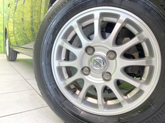 �y����13�C���`�A���~�z�C�[���z�O�ςɃ}�b�`���������A���~�z�C�[���𑕒����Ă���܂��B�e��ЊO�A���~�z�C�[����A�X�^�b�h���X�^�C�����戵�����Ă���܂��B���񂲑��k����������