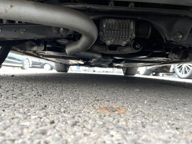 ����肪���ꂢ�Ȃ����ɁA�h�K���H�̎{�H���I�X�X���B�~��n��͂������A���ݕ��ɂ��Z���̕���A��Ń}�����E�E�B���^�[�X�|�[�c���������ɂ��D�]���������Ă���܂��B