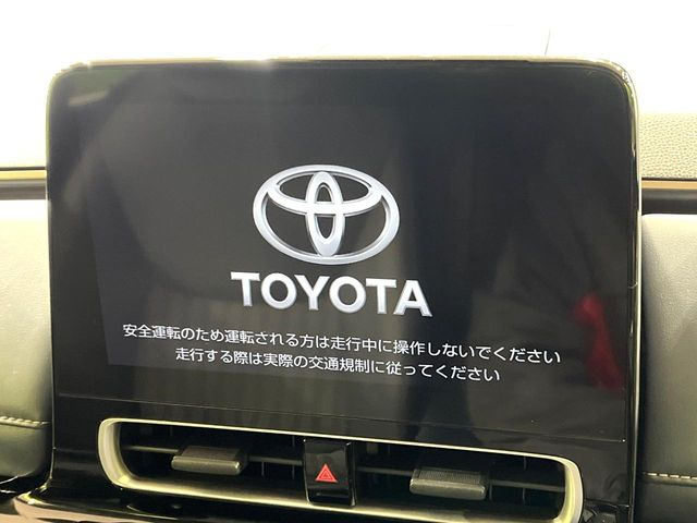 �y10.5�C���` �f�B�X�v���C�I�[�f�B�I�z���ʂ̃f�B�X�v���C��AppleCarPlay��AndroidAuto�����p�\�B�傫�ȉ�ʂŃX�}�z�i�r�A�v���������p���������܂���