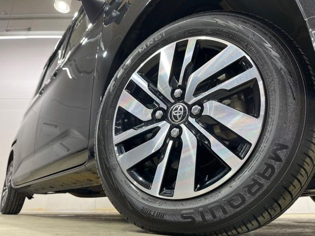 �y����14�C���`�A���~�z�C�[���z�O�ςɃ}�b�`���������A���~�z�C�[���𑕒����Ă���܂��B�e��ЊO�A���~�z�C�[����A�X�^�b�h���X�^�C�����戵�����Ă���܂��B���񂲑��k����������