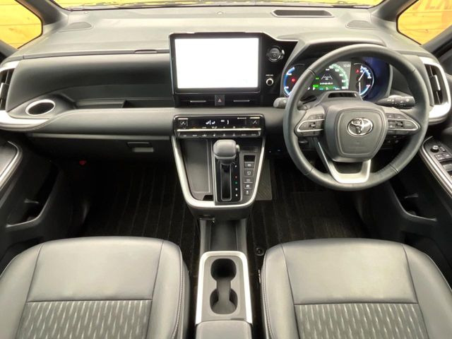 ノア1.8 ハイブリッド S-Z