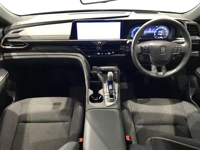 クラウンクロスオーバー2.5 G アドバンスト E-Four 4WD