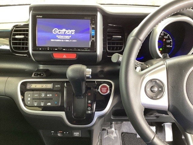 N-BOXカスタムG ターボ Lパッケージ