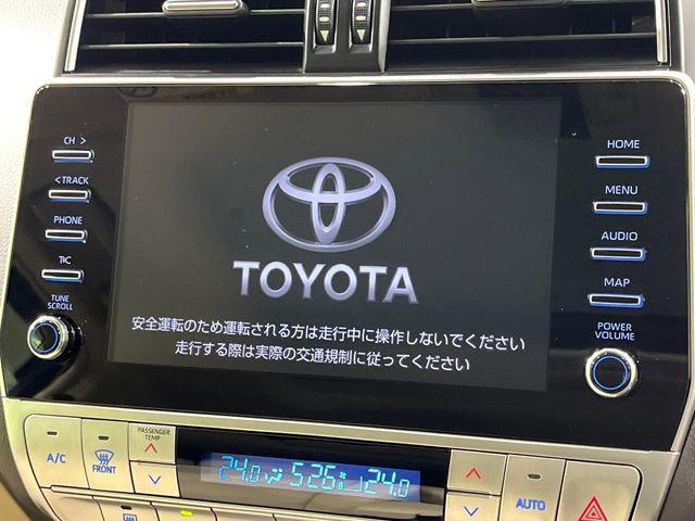 �y����9�^ �f�B�X�v���C�I�[�f�B�I�z���ʃf�B�X�v���C�ւ������̃X�}�[�g�t�H���ƘA�g���āA�i�r��bluetooth�ł̉��y�Đ����\�ł���f�U�C���͂�����񑀍쐫���ǍD!�ʓr�i�r�@�\�̎�t�\�ł���