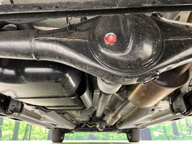 ����肪���ꂢ�Ȃ����ɁA�h�K���H�̎{�H���I�X�X���B�~��n��͂������A���ݕ��ɂ��Z���̕���A��Ń}�����E�E�B���^�[�X�|�[�c���������ɂ��D�]���������Ă���܂��B