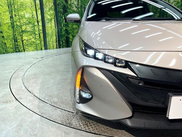 �yLED�w�b�h���C�g�z���V����ԑ��s�����ǍD�Ȏ��E���m�ۂ����S���ĉ^�]�ł��鍂�P�xLED�w�b�h���C�g�𑕔�!�_�����x�������A����d�͂��}�����Ă��܂��B